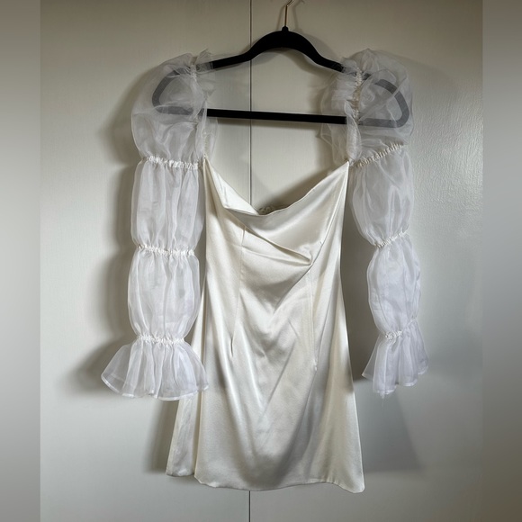 Lurelly Cloud Silk Dress - Picture 3 of 6